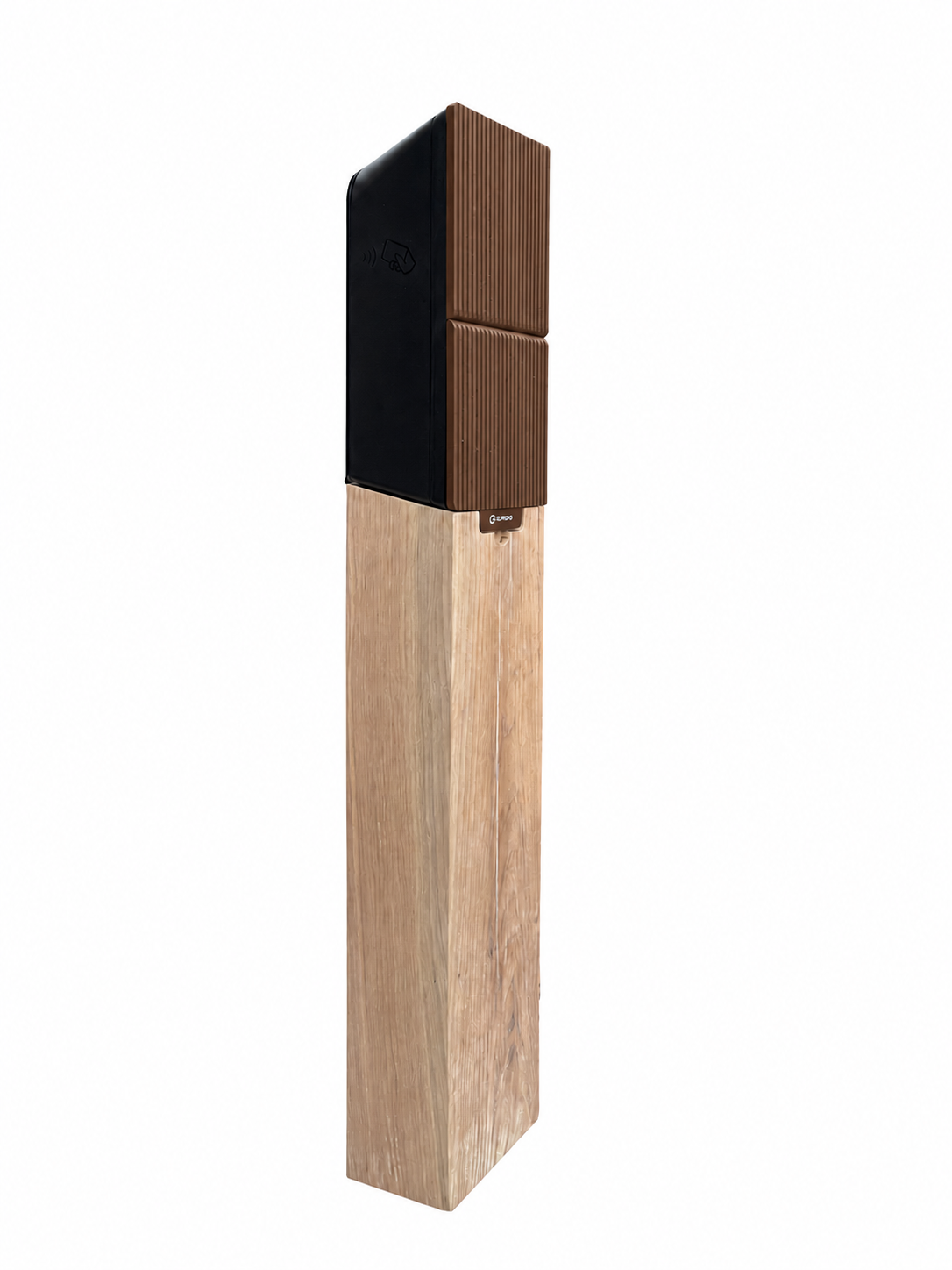 Houten laadpaal met Kebony houten front